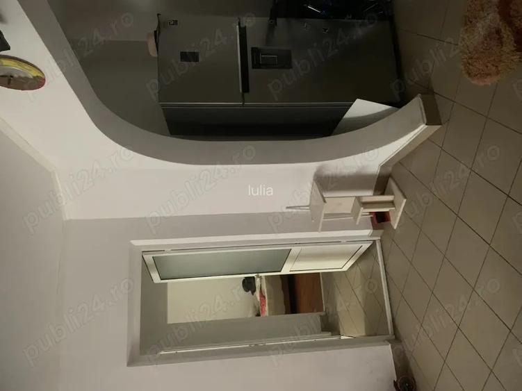 Inchiriez apartament 3 camere Inchiriez apartament 3 camere