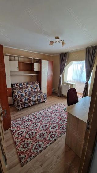 Vand apartament 2 camere, zona centrala - 2