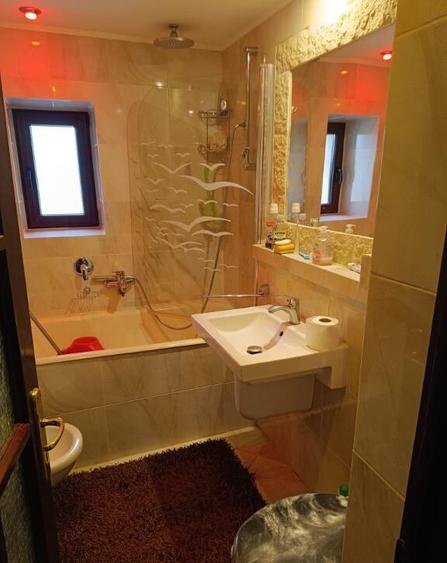 Apartament 3 camere C.R.Vivu - 13