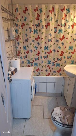 Garsoniera la 2 statii de metrou - 1