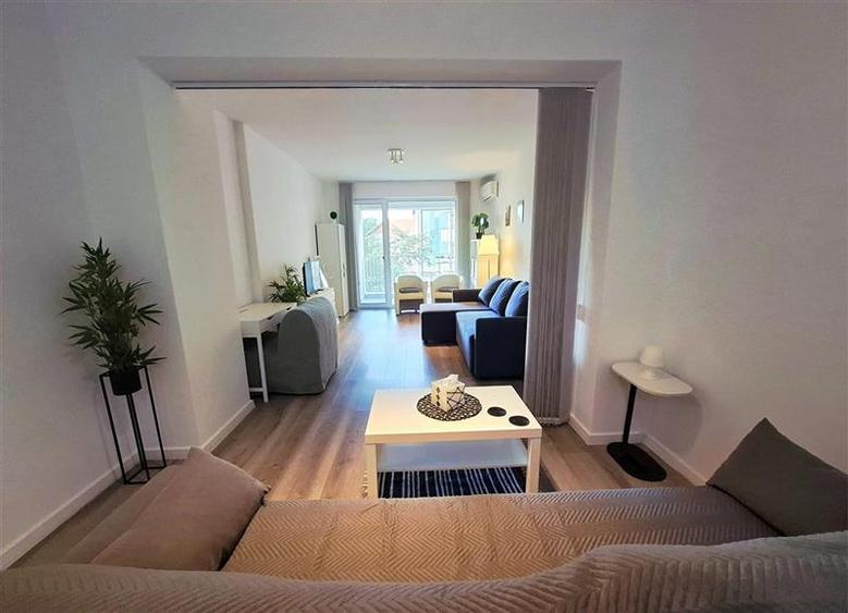 APARTAMENT 1 CAMERA MOBILAT UTILAT CITY OF MARA - 7