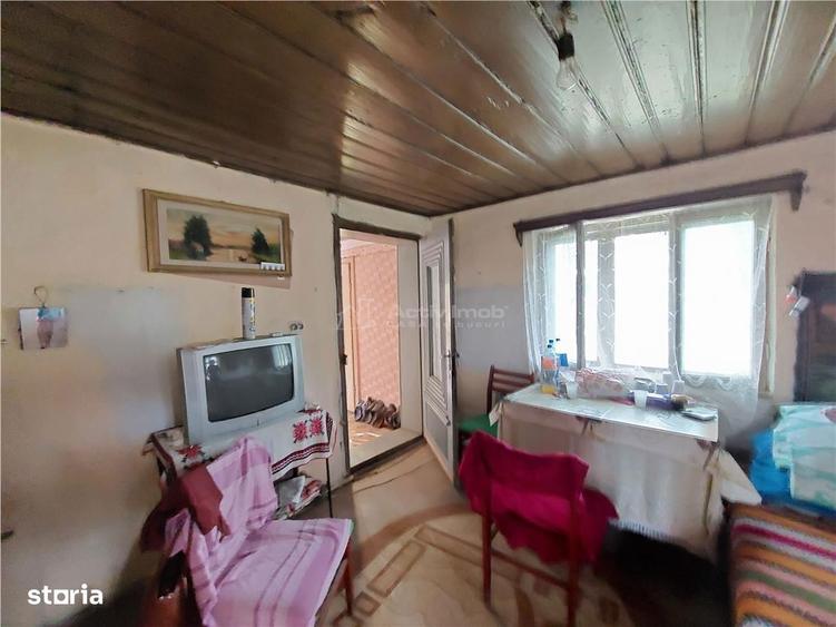 Casa 70 mp, teren 1415 mp , Zarnesti sat Fundeni - 4