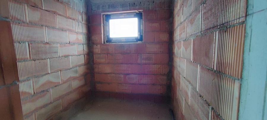 🏡 Vila tip duplex – 175 mp utili, teren 250 mp, 2 locuri de parcare - 8