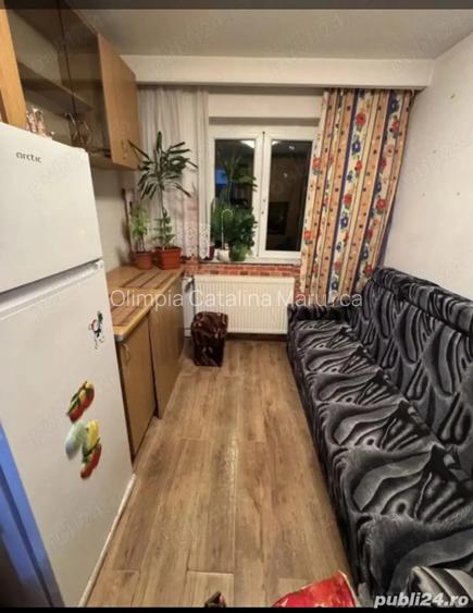 Proprietar Inchiriez garsoniera Dambovi?a