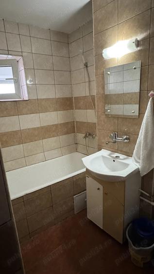 Garsoniera cartier Rovine de inchiriat - 1