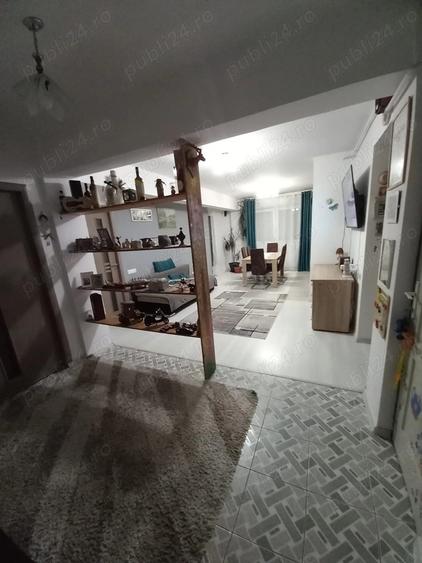 Vand Apartament 3 camere - 9