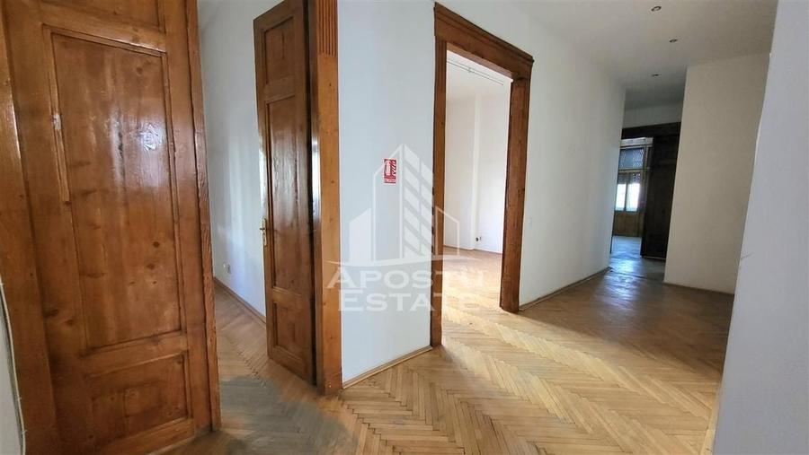 Apartament cu 4 camere, SAD, Piata Victoriei, 180 mp - 4