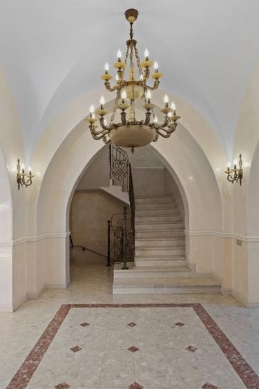 Vila de inchiriat cu 13 camere langa Bulevardul Lascăr Catargiu - 10