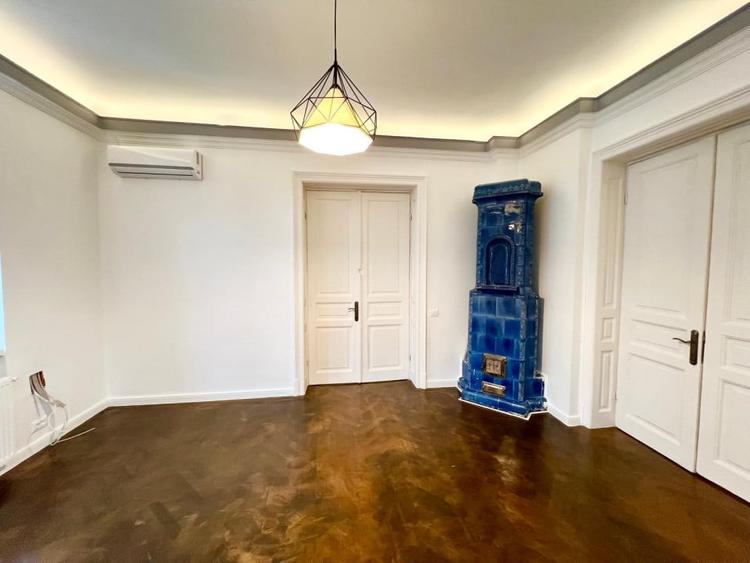 SPATIU DEOSEBIT VILA / PARTIAL MOBILAT SI UTILAT - 16