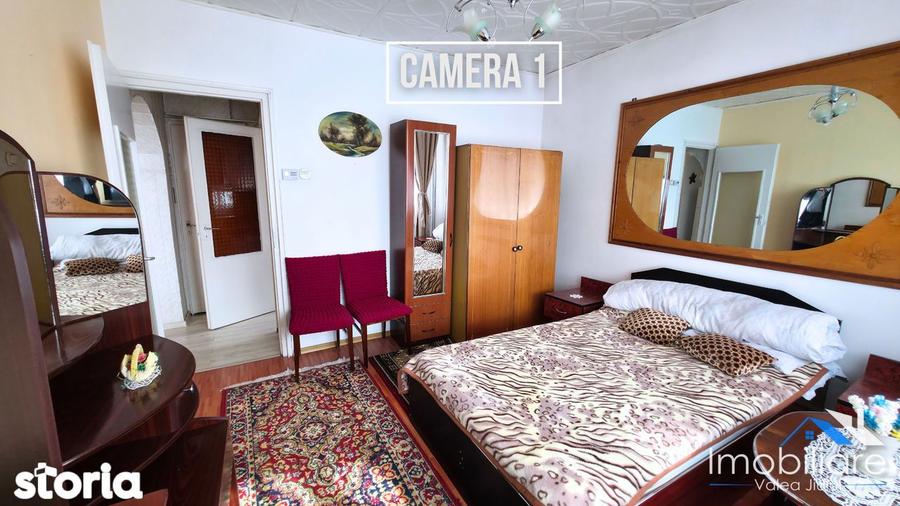 Apartament 2 camere de inchiriat Vulcan | Decomandat - 1
