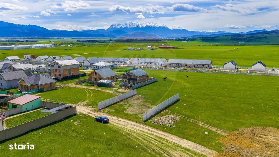 Comision 0% | Teren Intravilan| 500 Mp| Imprejmuit| Codlea - 7