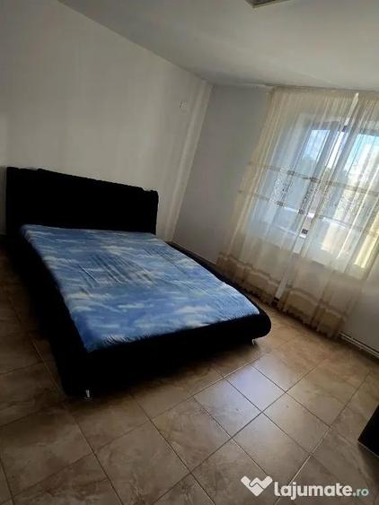 Inchiriez apartament la casa 2 camere central - 2
