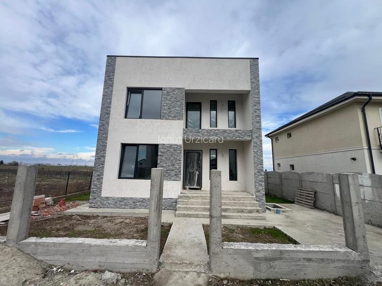 Vila individuala  / 5 Camere / 3 Bai / Teren 280 mp Vila individuala  / 5 Camere / 3 Bai / Teren 280 mp