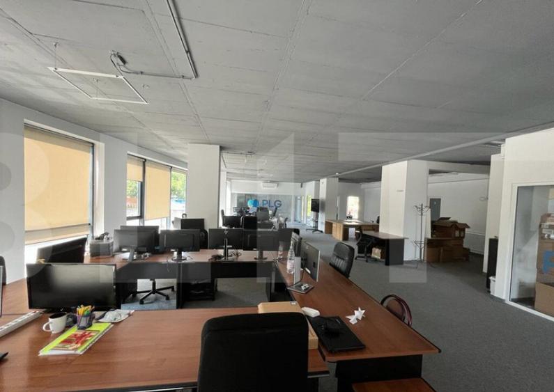 Spatiu finisat pentru show-room sau activitati medicale, 250 - 1