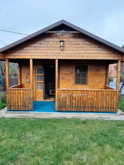 curte si casa de lemn moderna - 1