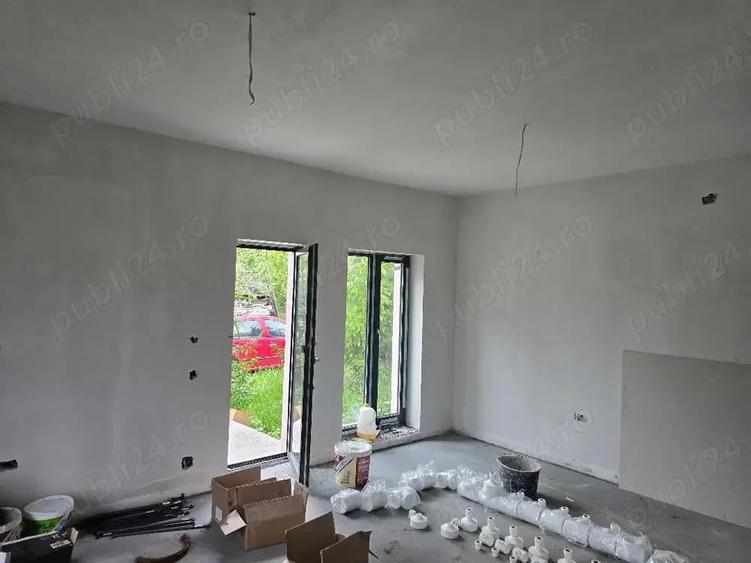 Vand duplex in Sinmartin , SC110, P+E, ter 270 , gaz , constr 2024, izolatie de 10. - 9