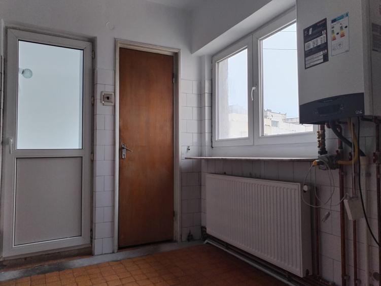 Apartament 4 camere Ultracentral - Popa Sapca - 9