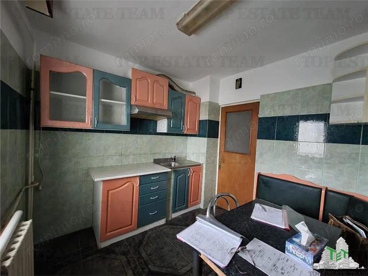 Duplex 5 camere cu 2 intrari separate aproape de mare Mangalia langa Saturn - 4