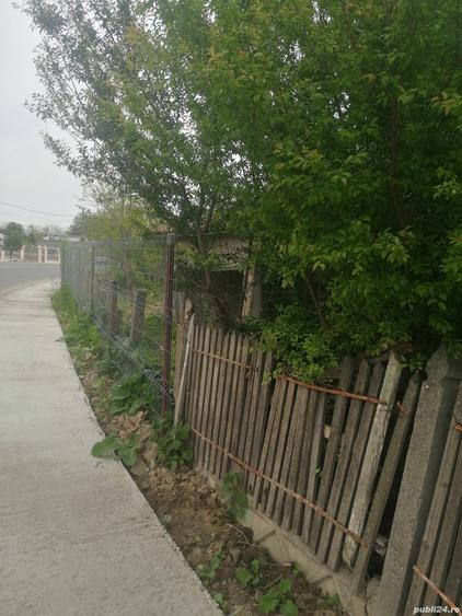 Vand casa cu teren. - 2