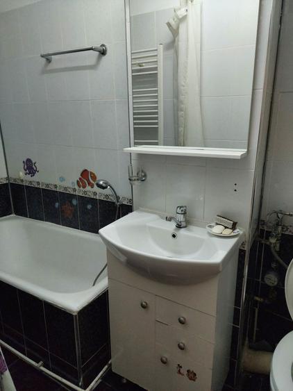 Inchiriez apartament 2 camere - 1