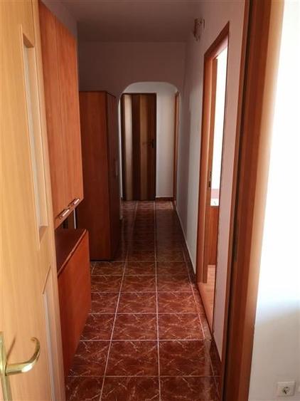 Titan, 2 camere, dec. renovat, mobilat, et 6/10 - 8