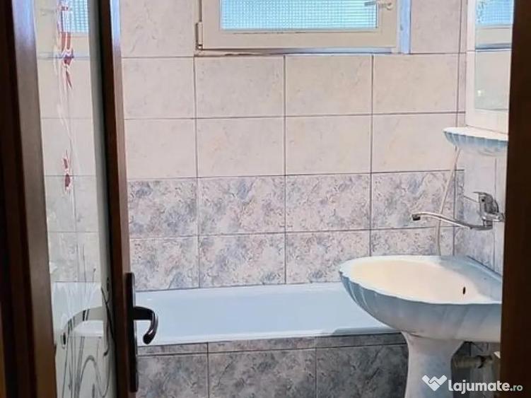 Casa de cultura-apartament 3 camere decomandat cu gaze - 8