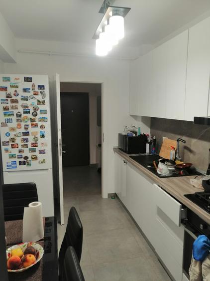 Se vinde Ap. 2 camere decomandat cu gradina si loc de parcare la 8 min de Palas - 5