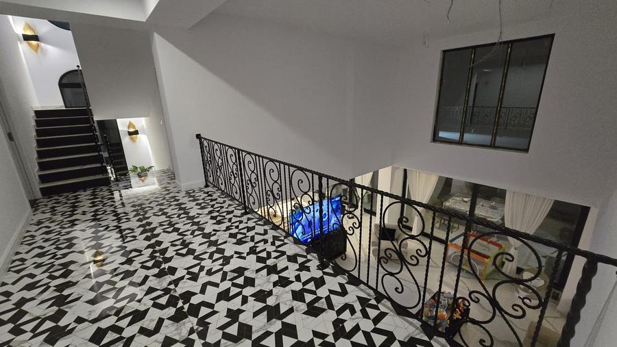 Casă 7 camere | 600 mp utili | 1.500 mp teren | Amber Gardens - 10