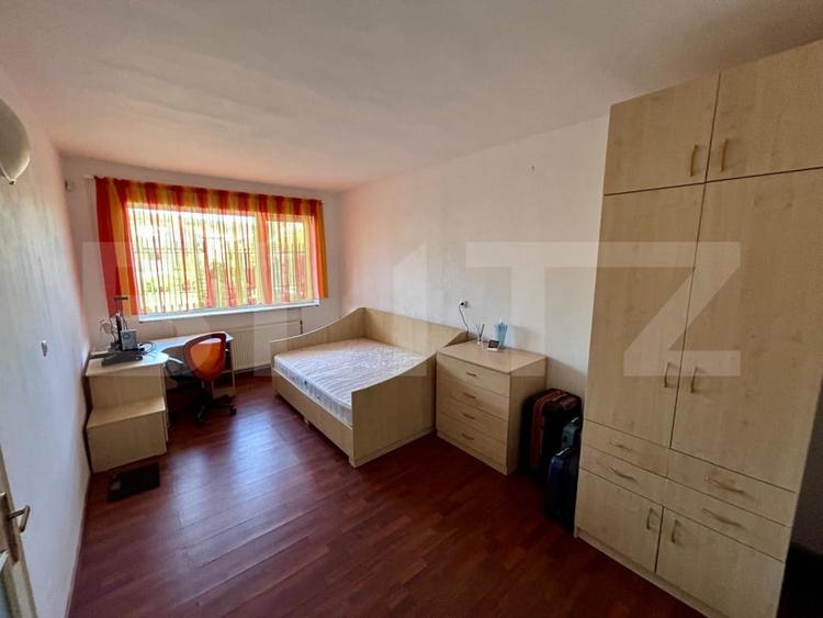 Casa moderna cu design deosebit,situata intr-o zona linistita. - 18