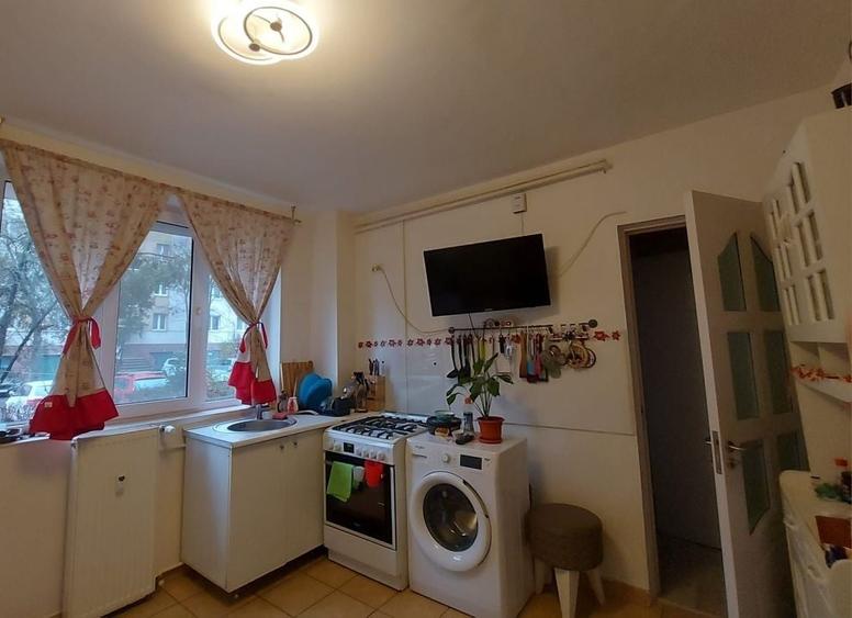 Garsoniera de vanzare Drumul Taberei - Romancierilor - 4