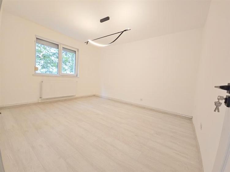 Spatiu comercial modern in Bacau, ideal pentru afacerea ta! - 14