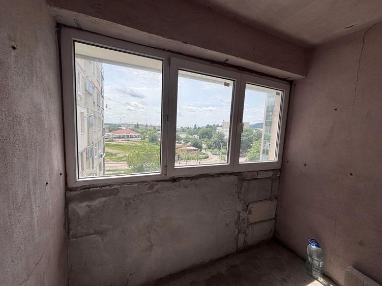 Apartament de vanzare 4 Camere Campina 77.000 euro negociabil - 7