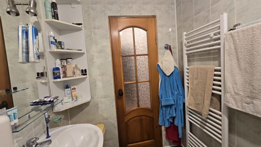 Apartament 3 camere, Oltenita, parter, curte, boxa - 2