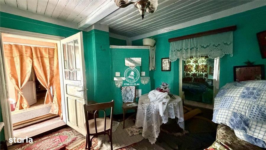 Oportunitate rara de investitie | Casa cu teren de 1194 - 2