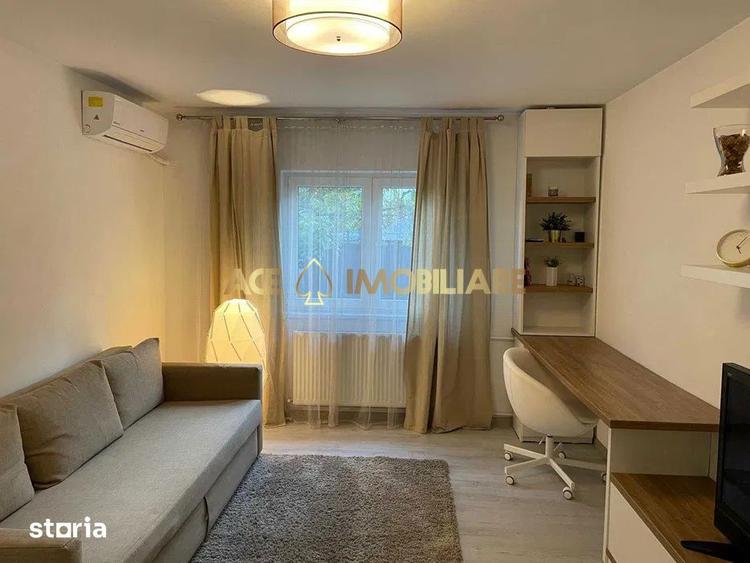 Garsoniera de inchiriat | 1 Decembrie 1918 | Metrou | Pet friendly - 1