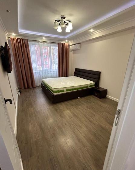 Garsoniera de inchiriat zona Titan