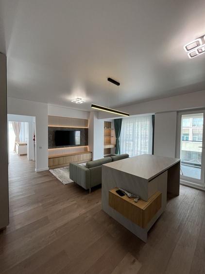 Apartament 3 camere de inchiriat Cotroceni, Piata Leul - 1