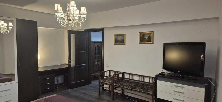 3 Camere | Bd. Unirii | Semidecomandat | Balcon | Central - 5