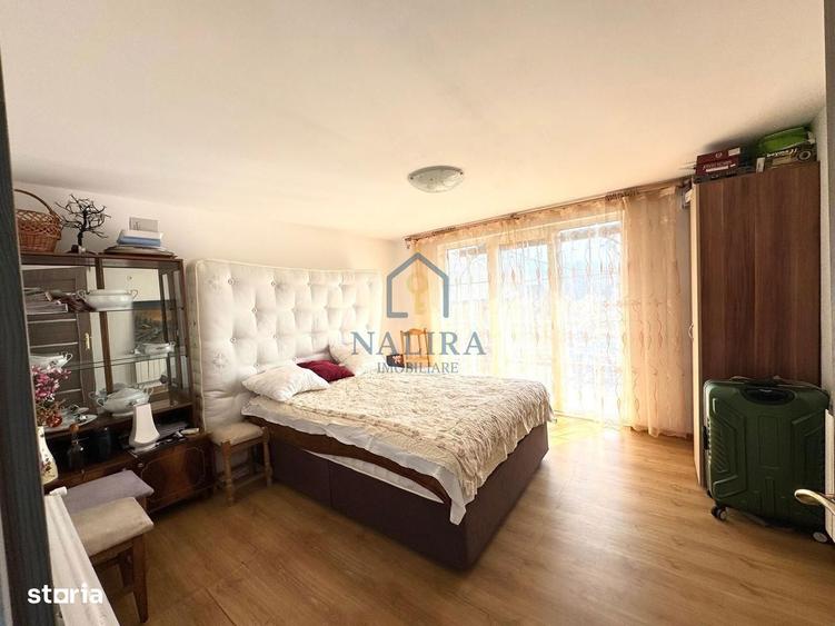 Casa de vanzare Surdesti cu teren intravilan 5000mp - 9