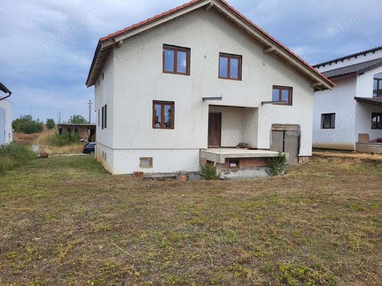 Casa de vanzare direct de la proprietar - 1