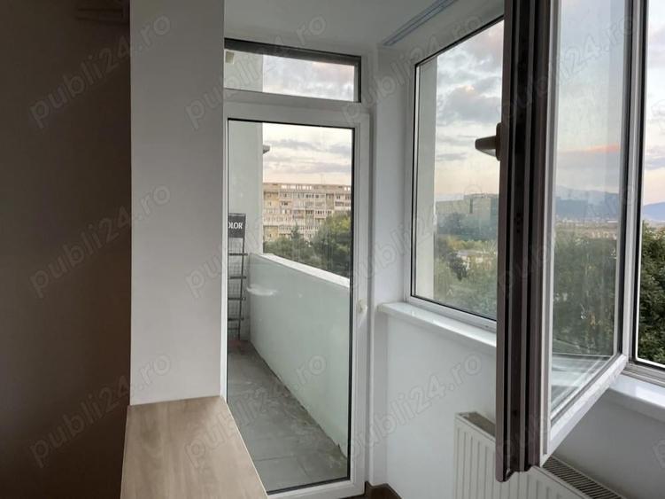 Particular inchiriez apartament 2 camere - 5