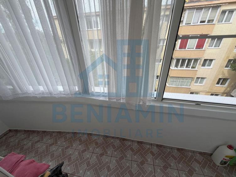 Apartament-3-Camere-Decomandat-56mp-Utili-Balcon-Etaj 3-A... - 2