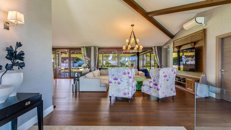 Pret Preferential- Oferta limitata pana la 31 Decembrie - 4