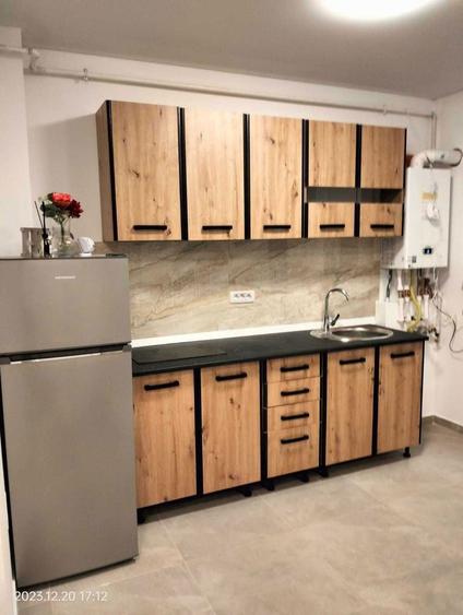 Inchiriez garsoniera in Militari Residence - 5