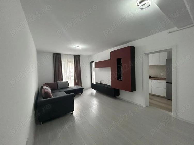 Inchiriez garsoniera cu dressimg separat - 9