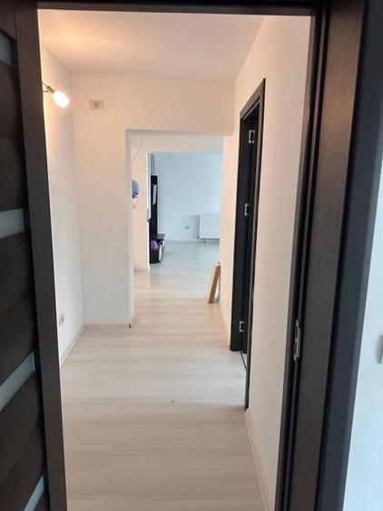 Apartament 3 camere - open space - 9