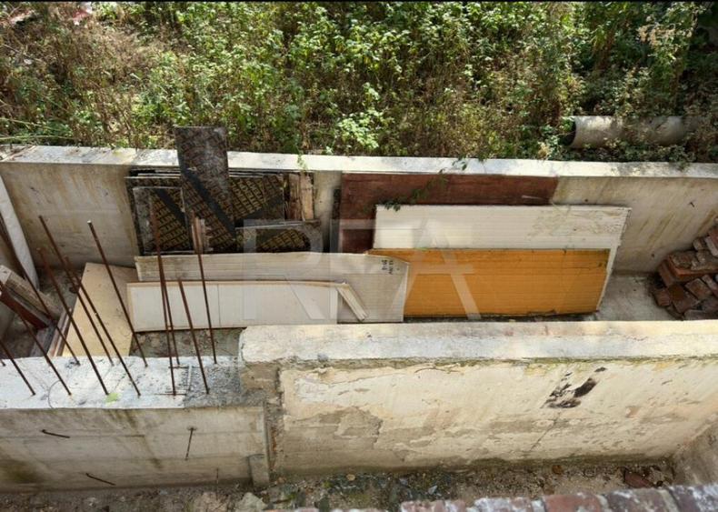 Casa + Curte 1 Mai - 20