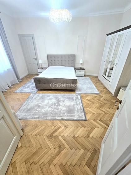 Apartament  lux de 85 mp situat central