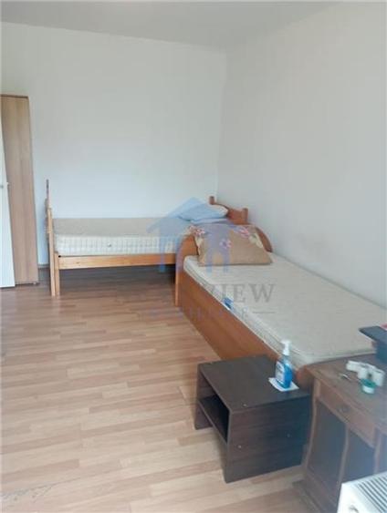 Garsoniera, Plopilor - 1