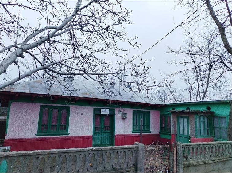 Vând casă bătrânească, sau schimb  - 8